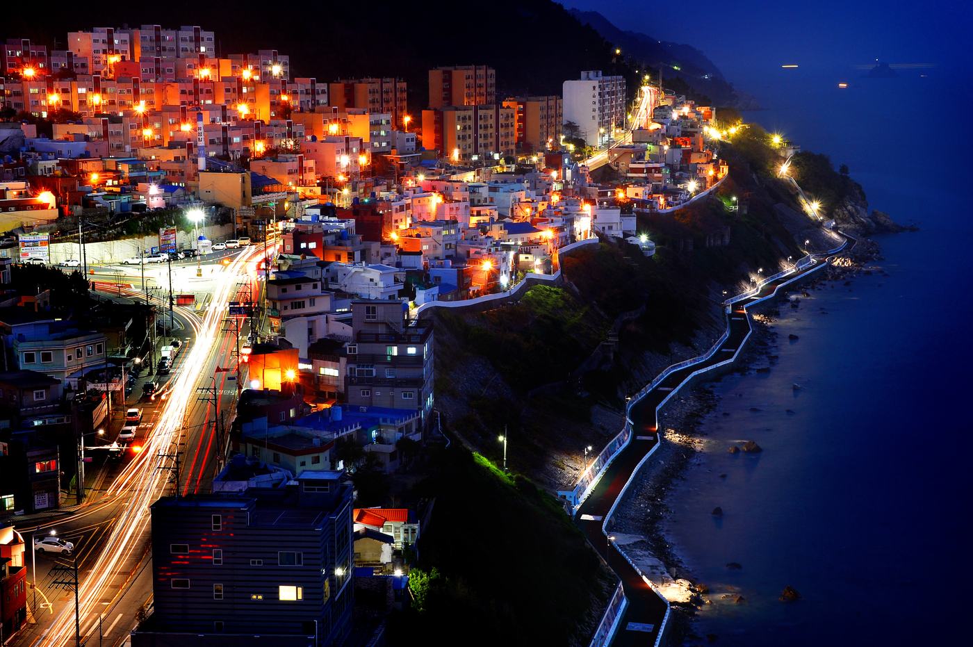 흰여울마을 야경썸네일