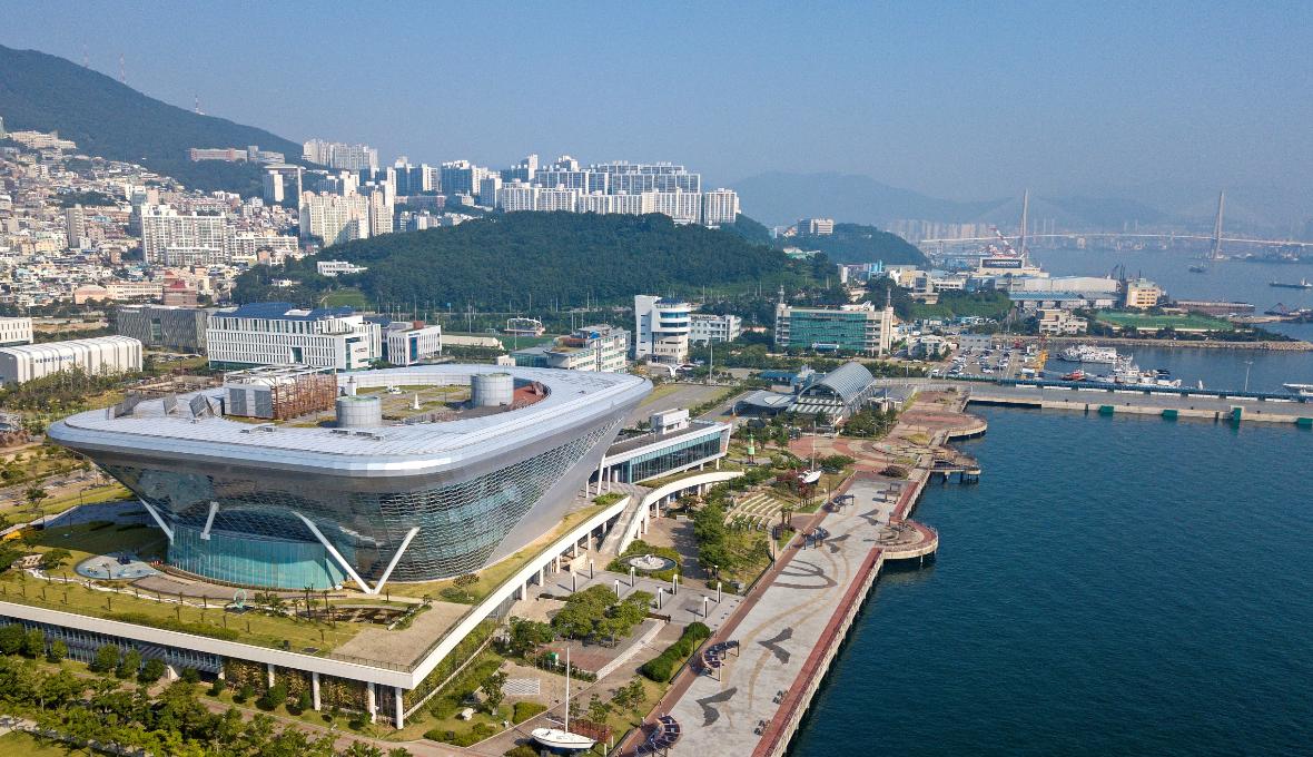 Korea National Maritime Museum, the Flower of Maritime Culture: When in Busan : Tourist Attractions : Tourist Attractions: 부산시 공식 관광 포털 비짓부산 visit busan
