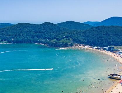 Ilgwang Beach, the past and present of the Busan Sea 