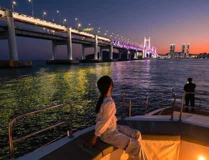 Night Views of Both the River and Sea from Haeundae River Cruise Ship