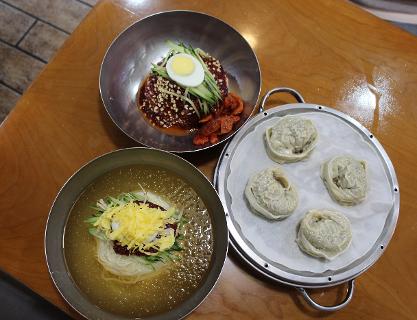 ガヤミルミョン(伽耶小麦麺) (가야밀면)
