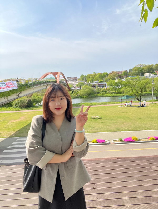 [创作者采访] ➌ 张五月：遇见温度之城——釜山。